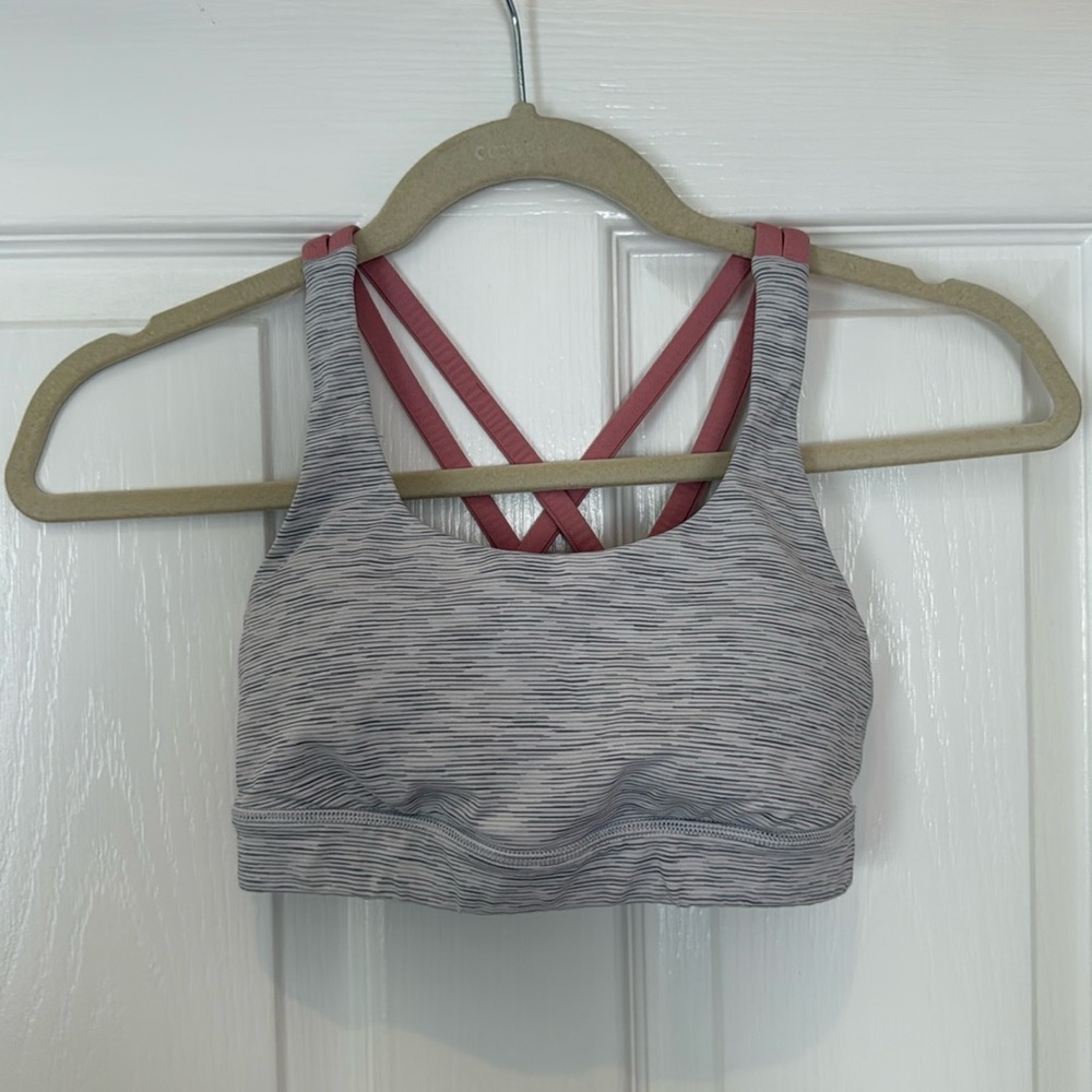 Lululemon energy sports bra Wee Are From Space Nimbus Battleship Raspberry Cream